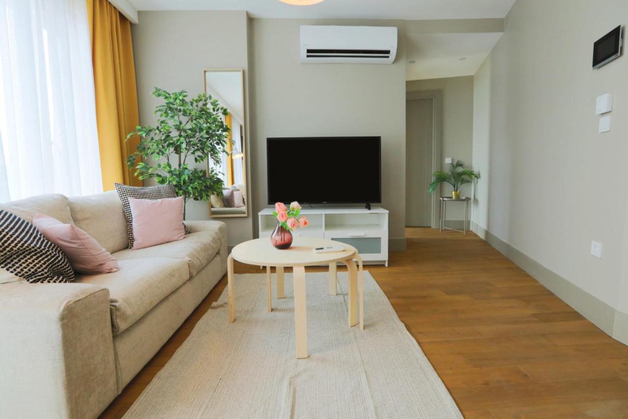 Excellent Flat W 360 Bosphorus View In Cihangir Estambul Exterior foto